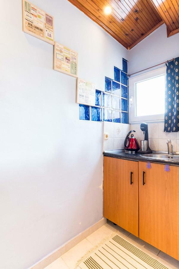 Top Floor Studio Near Metro&View&200Mbps Atenas Exterior foto